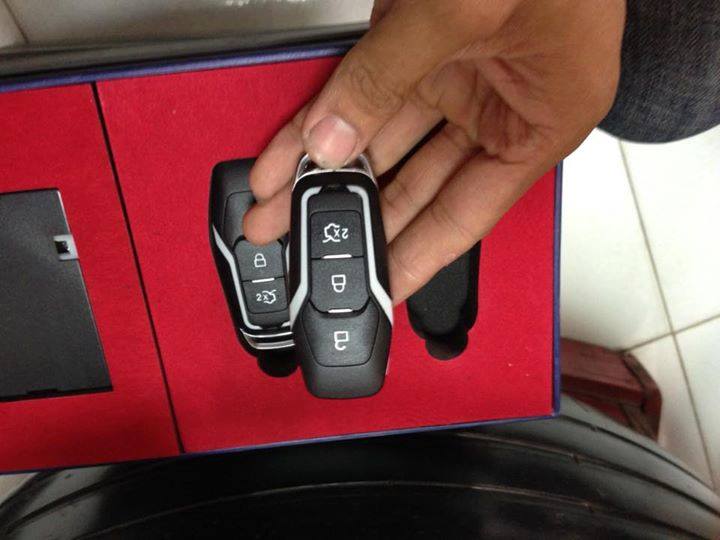 Làm chìa khóa thông minh cho xe Ford Ranger tăng sự tiện ích sử dụng